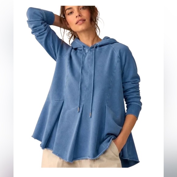 Anthropologie Tops - Pilcro & the Letterpress Anthropologie Flynn Peplum Seam Swing Pullover Hoodie
